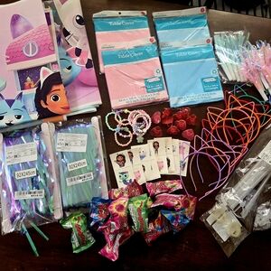 Gabby's Dollhouse Birthday Supplies